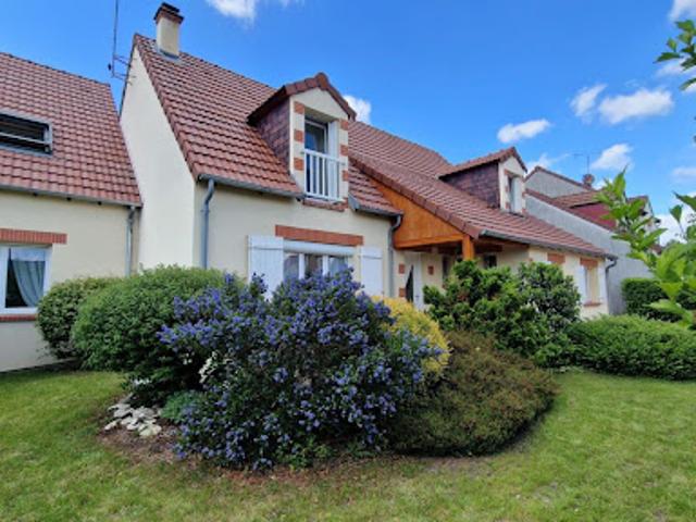 Vente Maison 6 pièces 185 m2 Fleury les Aubrais