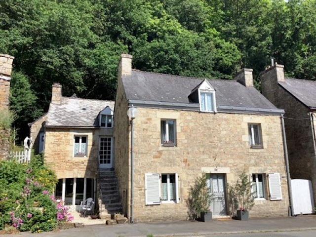 Vente Maison 6 pièces 185 m2 Guémené sur Scorff