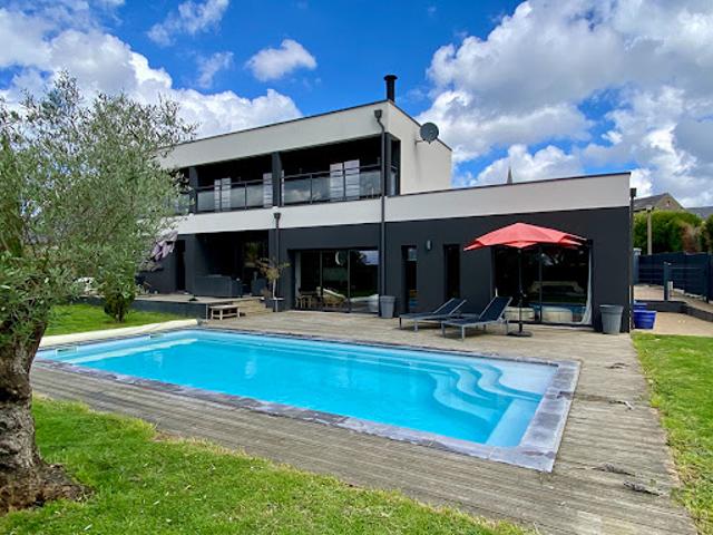 Vente Maison 6 pièces 185 m2 Saint Père Marc en Poulet