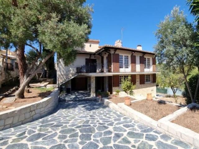 Vente Maison 6 pièces 185.85 m2 La Ciotat