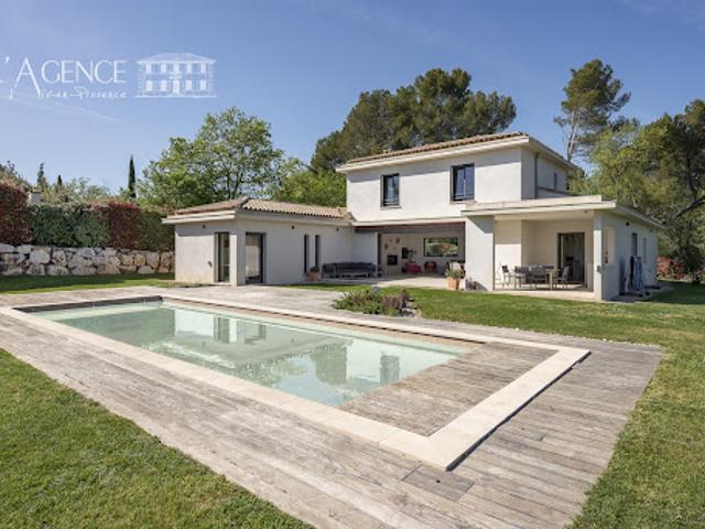 Vente Maison 6 pièces 187 m2 Aix en Provence
