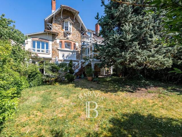 Vente Maison 6 pièces 187 m2 Sceaux