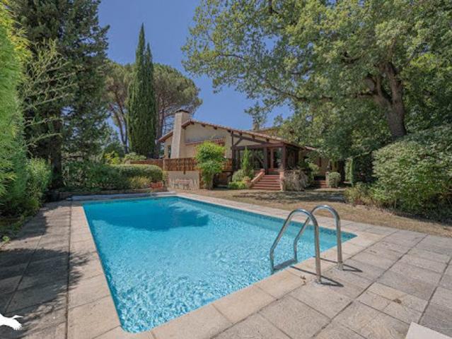 Vente Maison 6 pièces 188 m2 La Salvetat Saint Gilles