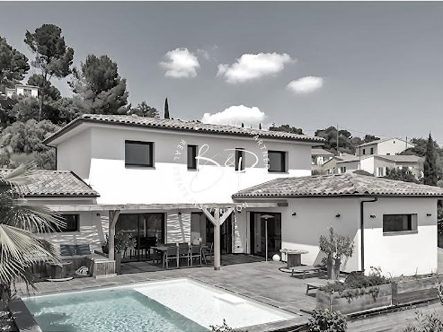 Vente Maison 6 pièces 188 m2 Lorgues