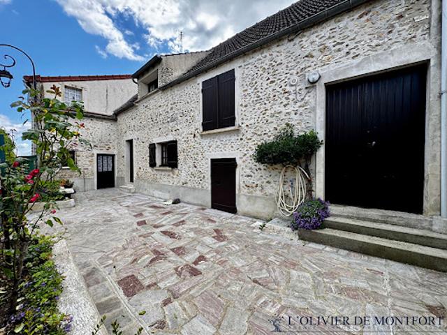 Vente Maison 6 pièces 189 m2 Montfort l'Amaury