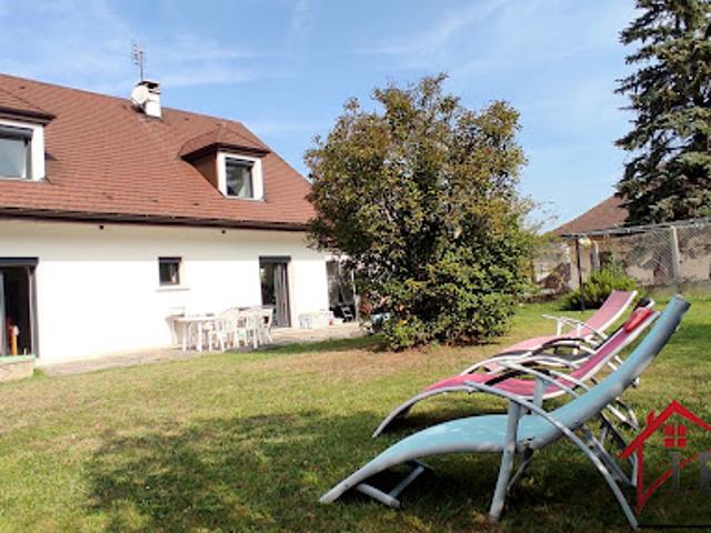Vente Maison 6 pièces 189 m2 Oyonnax