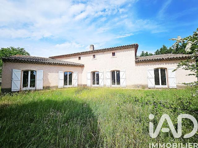 Vente Maison 6 pièces 189 m2 Draguignan