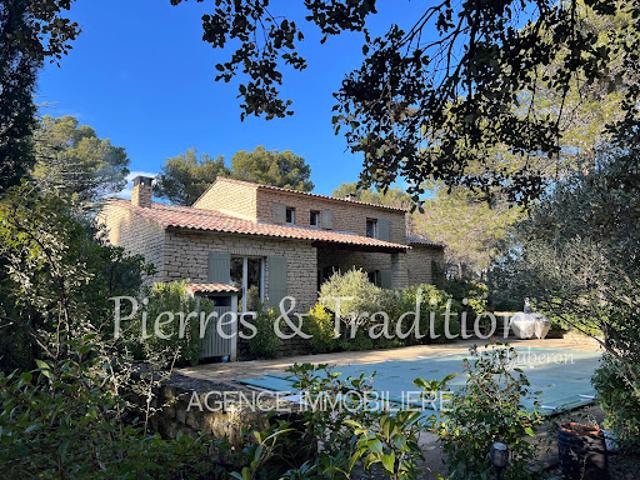 Vente Maison 6 pièces 180 m2 Murs