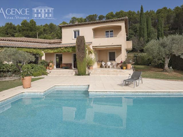 Vente Maison 6 pièces 180 m2 Meyreuil