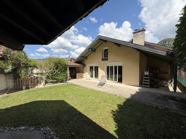 Vente Maison 6 pièces 180 m2 Moirans en Montagne