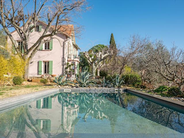 Vente Maison 6 pièces 180 m2 Aix en Provence