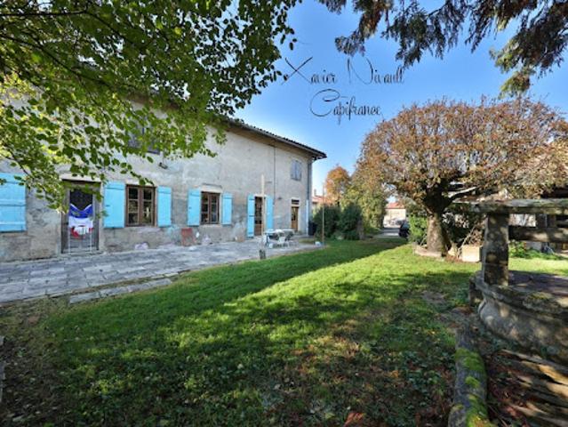 Vente Maison 6 pièces 180 m2 Curciat Dongalon
