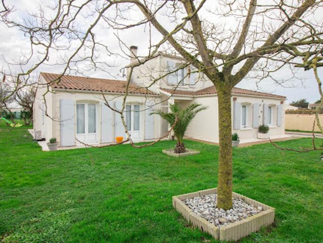 Vente Maison 6 pièces 180 m2 Chatelaillon plage