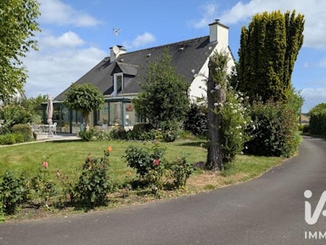Vente Maison 6 pièces 180 m2 Evran
