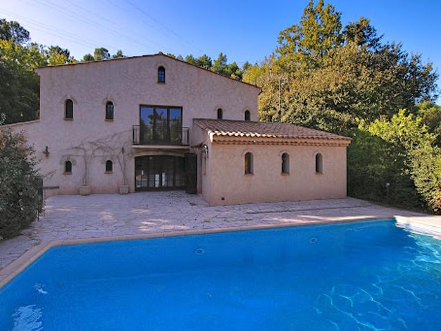 Vente Maison 6 pièces 180 m2 Le Thoronet
