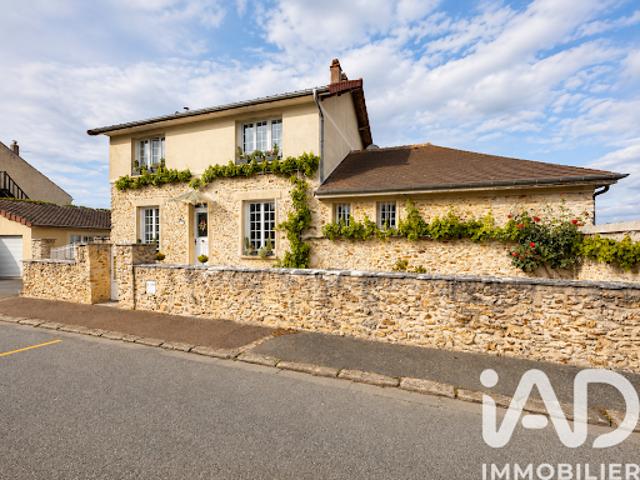 Vente Maison 6 pièces 180 m2 Orphin