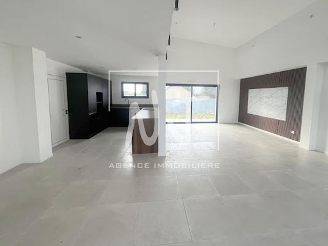 Vente Maison 6 pièces 180 m2 Saint Melaine sur Aubance