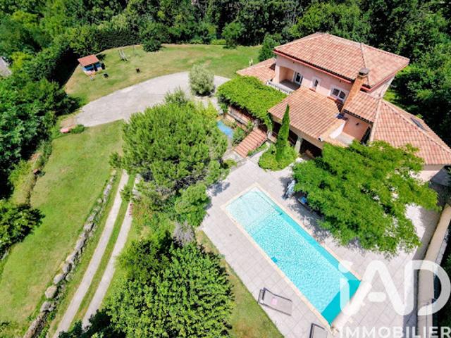 Vente Maison 6 pièces 180 m2 La Tour en Jarez