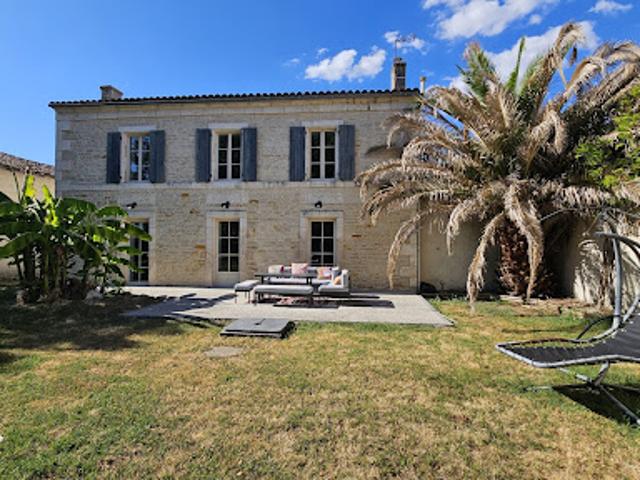 Vente Maison 6 pièces 180 m2 Saint Symphorien