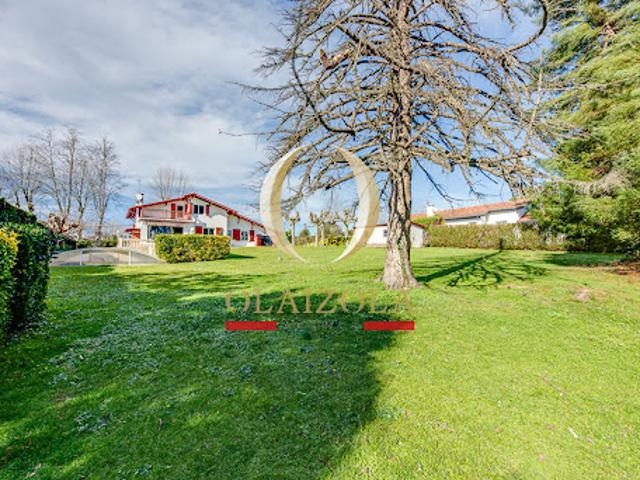 Vente Maison 6 pièces 180 m2 Urrugne