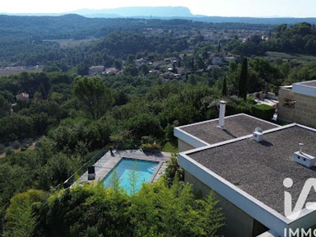 Vente Maison 6 pièces 180 m2 Venelles