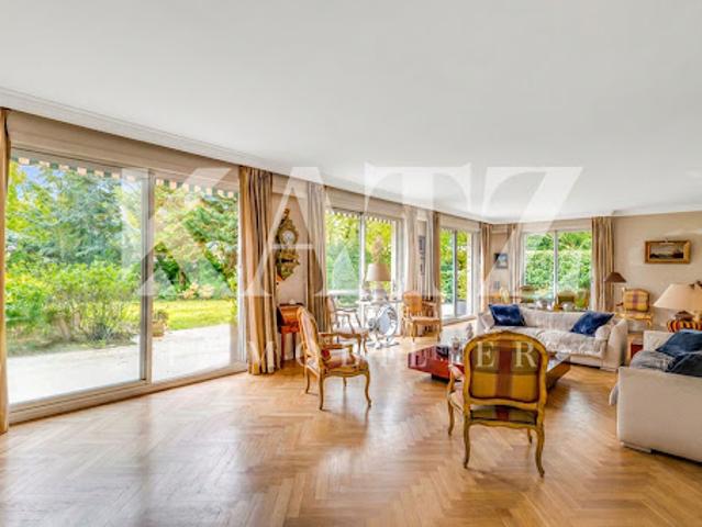 Vente Maison 6 pièces 180.63 m2 Vaucresson
