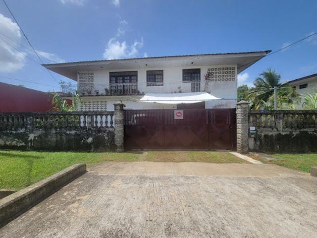 Vente Maison 6 pièces 181 m2 Cayenne