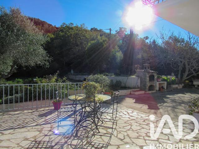Vente Maison 6 pièces 181 m2 Les adrets de l'esterel