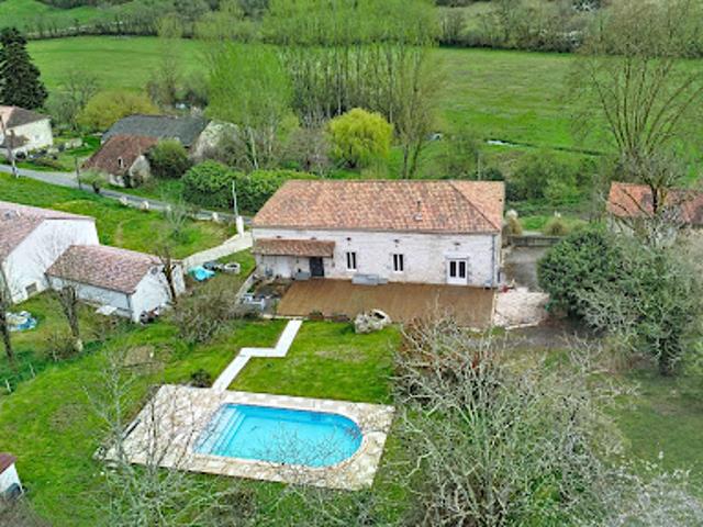 Vente Maison 6 pièces 182 m2 Colayrac Saint Cirq