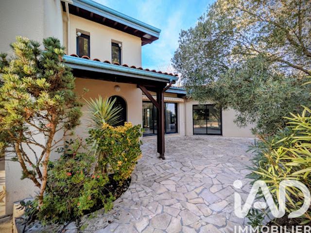 Vente Maison 6 pièces 189 m2 Gujan Mestras