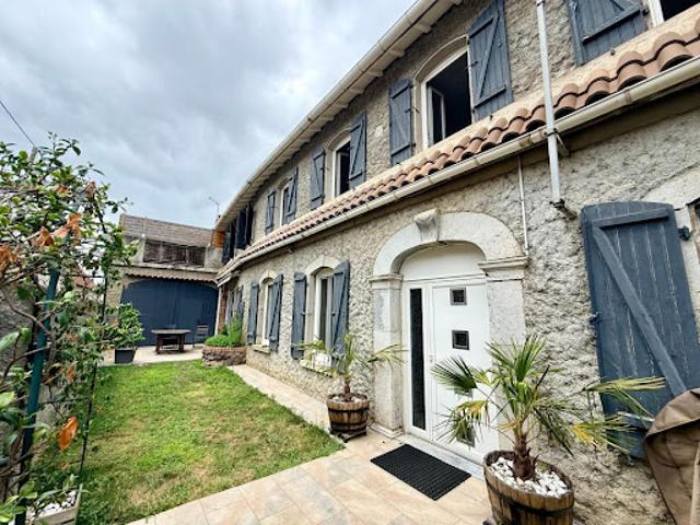Vente Maison 6 pièces 194.44 m2 Azereix