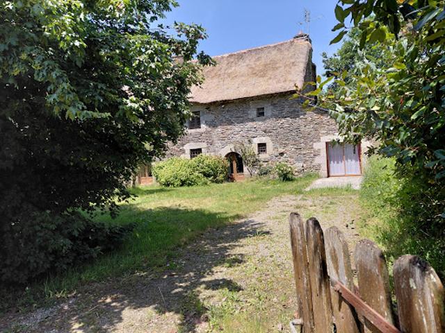 Vente Maison 6 pièces 195 m2 Saint Martin des Prés