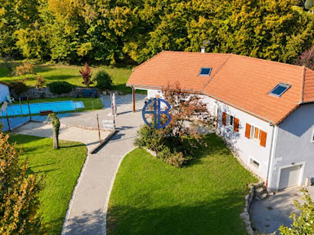 Vente Maison 6 pièces 196 m2 Corbelin