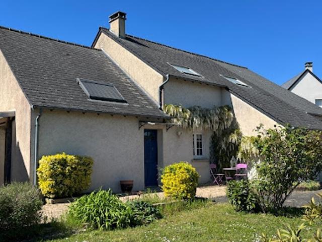 Vente Maison 6 pièces 196 m2 Luynes