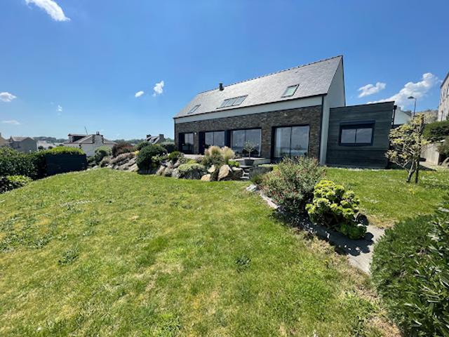 Vente Maison 6 pièces 197 m2 Saint Pol de Léon