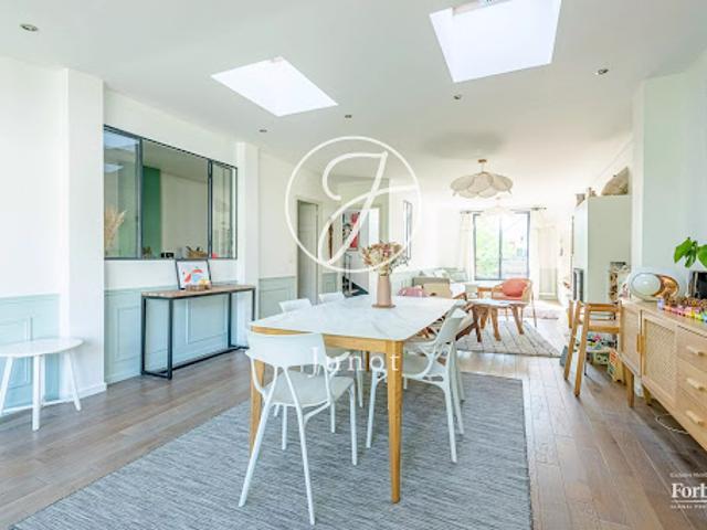 Vente Maison 6 pièces 197.73 m2 Rueil Malmaison