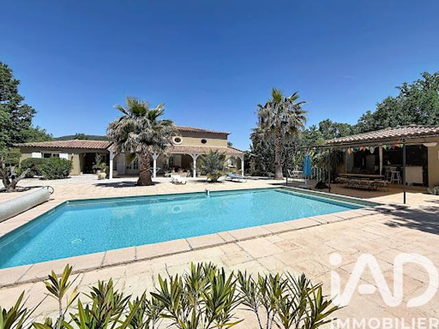Vente Maison 6 pièces 198 m2 Besse sur Issole