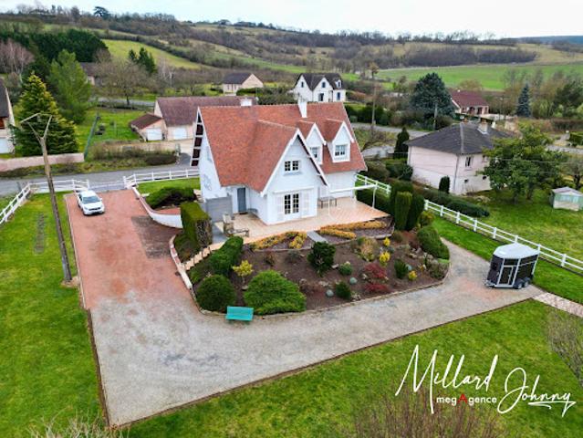 Vente Maison 6 pièces 198 m2 Saint Léger sur Dheune