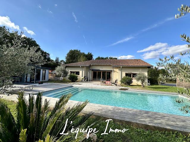 Vente Maison 6 pièces 198.39 m2 Gimont