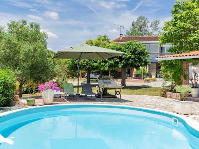 Vente Maison 6 pièces 199 m2 Saint leon