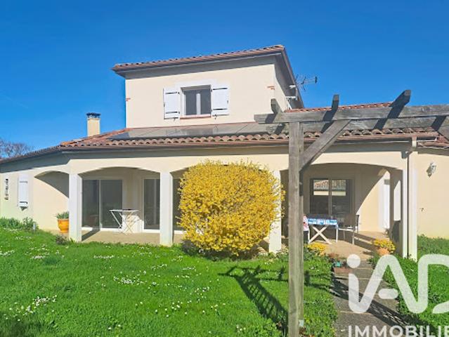 Vente Maison 6 pièces 199 m2 Saramon