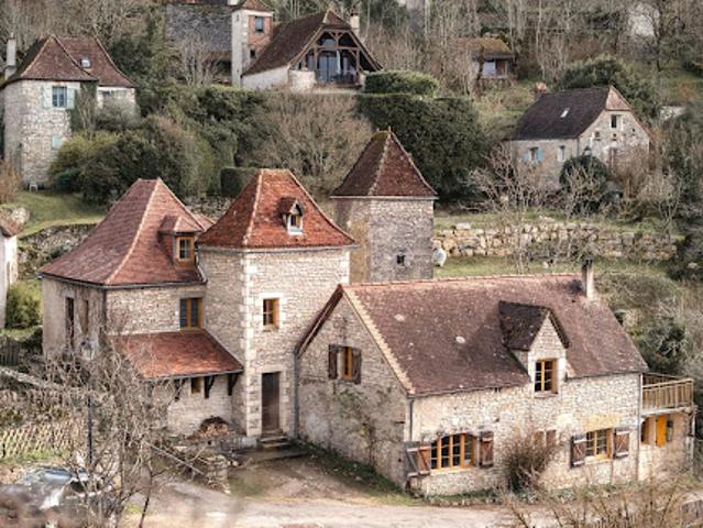 Vente Maison 6 pièces 190 m2 Montvalent