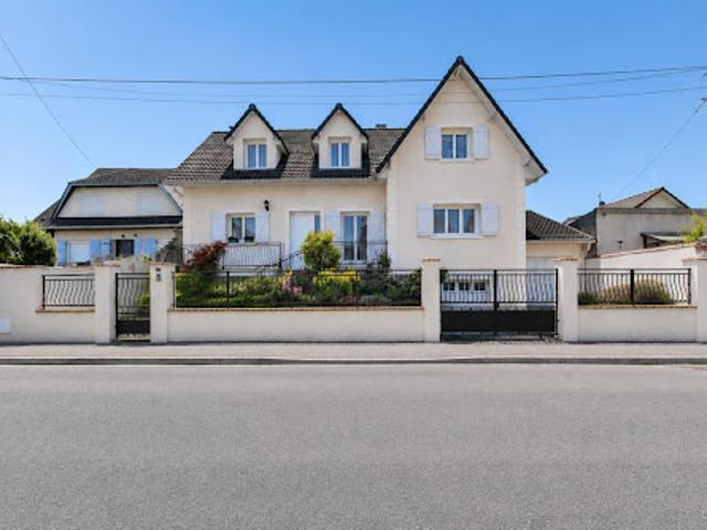 Vente Maison 6 pièces 190.88 m2 Aulnay sous Bois