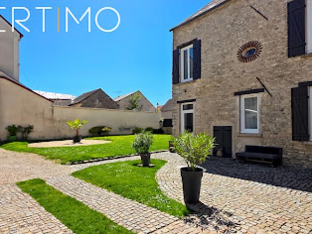 Vente Maison 6 pièces 190 m2 Angerville