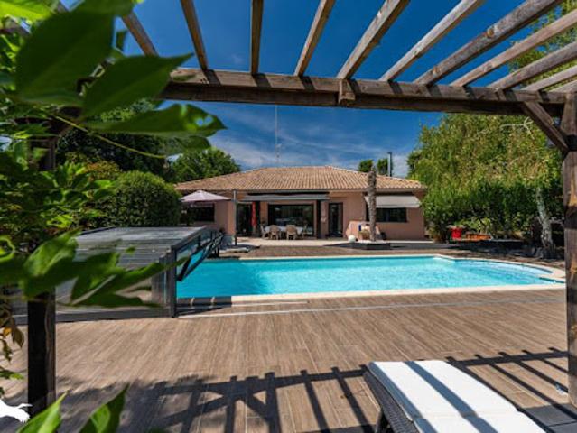 Vente Maison 6 pièces 190 m2 Biganos