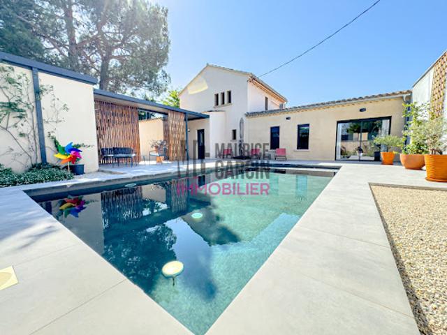 Vente Maison 6 pièces 190 m2 Châteauneuf de Gadagne