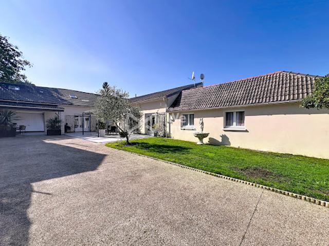 Vente Maison 6 pièces 190 m2 Domont