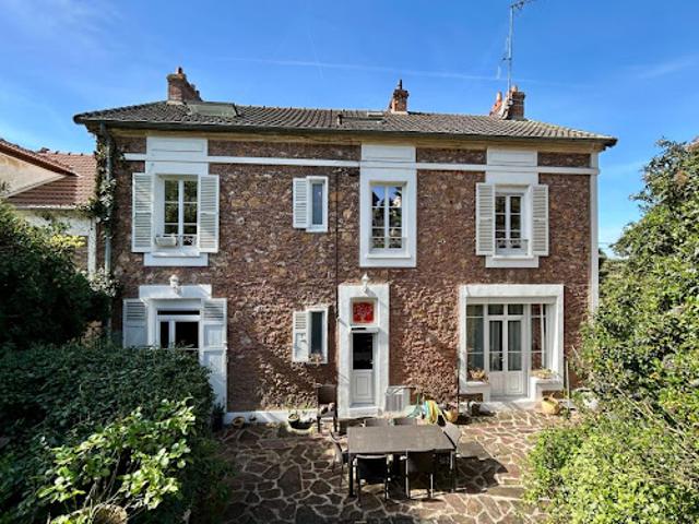 Vente Maison 6 pièces 190 m2 Saint Pierre du Perray