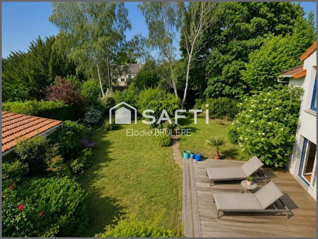 Vente Maison 6 pièces 190 m2 Sainte genevieve des bois