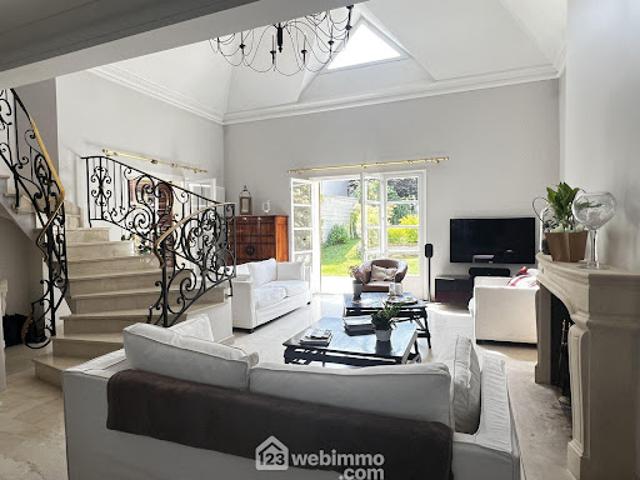 Vente Maison 6 pièces 190 m2 Thiais